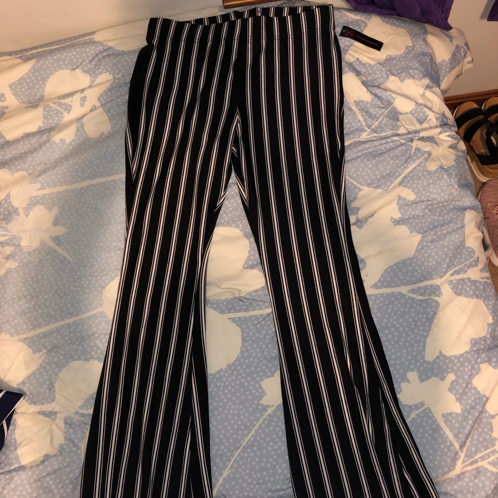 Cute stretchy leggings